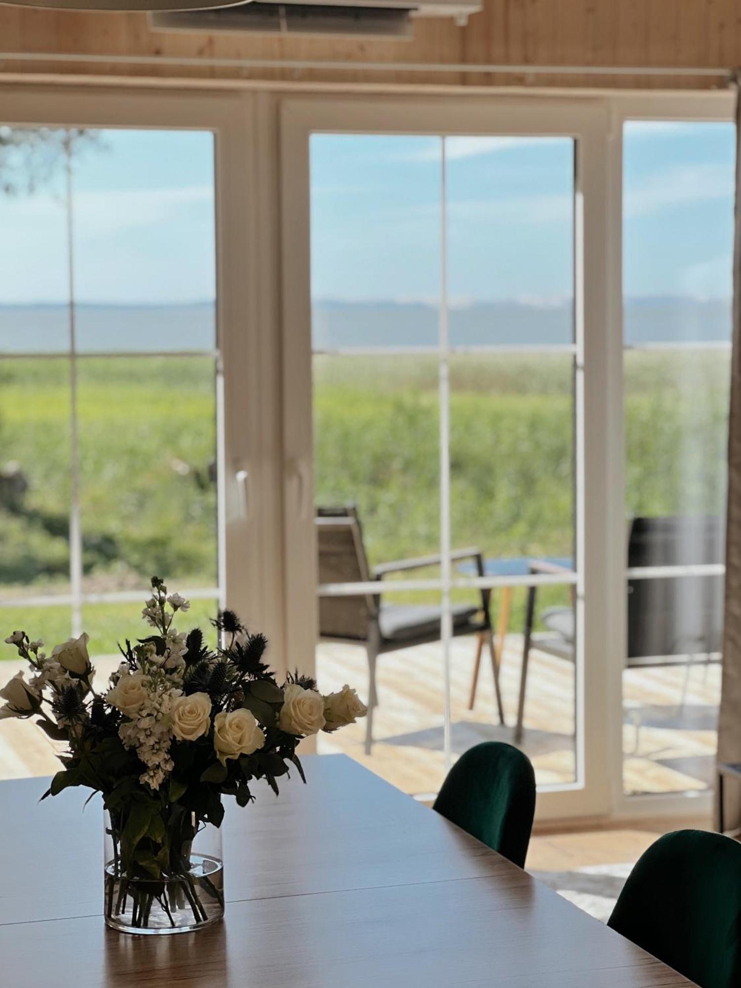Storm Villas Sturmai Экстерьер фото